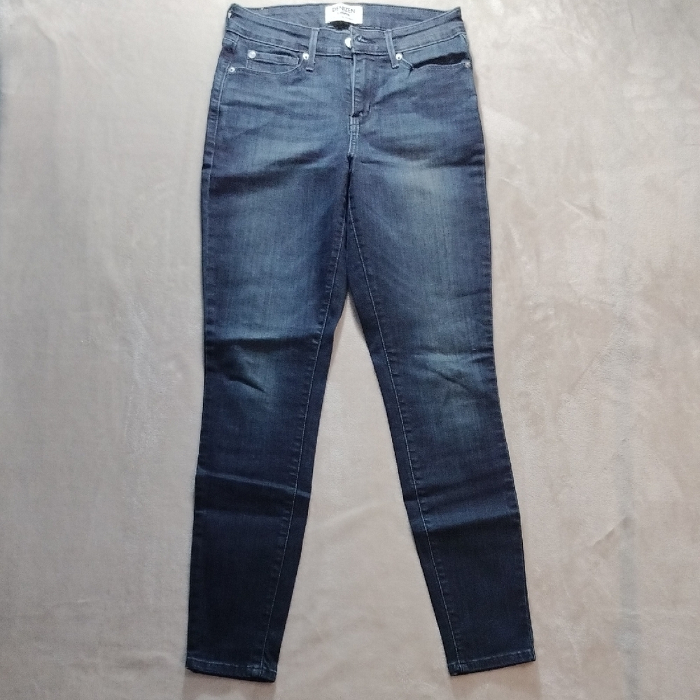 Levi's Midnight Blue Mid Rise Skinny Jeans